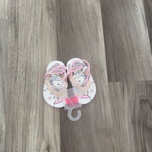 The Children's Place Unicorn Flip Flops – Size 4/5